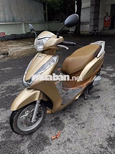 Honda Lead Vàng đồng