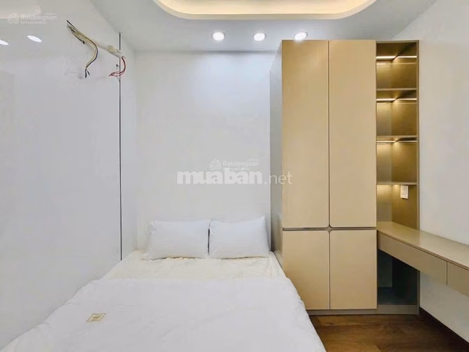Bán gấp - 3 tỷ 560 - Hẻm 5m - Đường Phạm Văn Chiêu, Gò Vấp - DT 40 m2