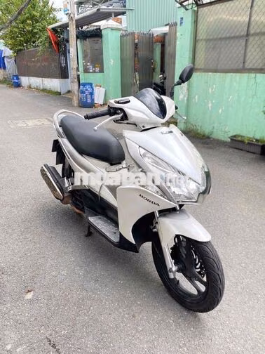 Honda Air Blade 2012 đẹp zin êm giá tốt