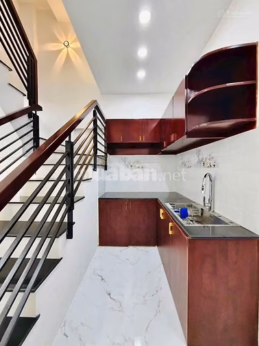 Bán gấp - 3 tỷ 560 - Hẻm 5m - Đường Phạm Văn Chiêu, Gò Vấp - DT 40 m2