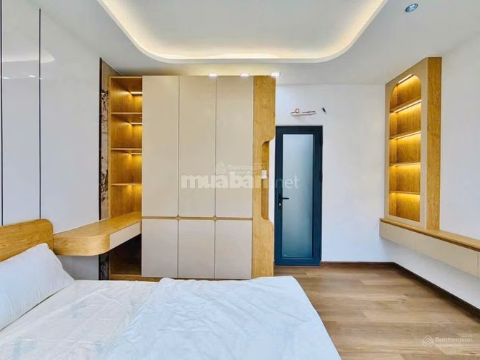 Bán gấp - 3 tỷ 560 - Hẻm 5m - Đường Phạm Văn Chiêu, Gò Vấp - DT 40 m2