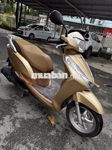 Honda Lead Vàng đồng