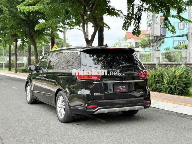 Kia Sedona 2019 Đen mẫu mới