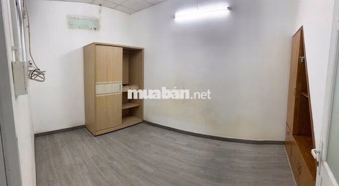 Cho thuê căn hộ chung cư cũ giá 8tr/tháng