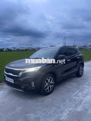 Kia Seltos 1.4 Premium 2021 Đen 90000 km