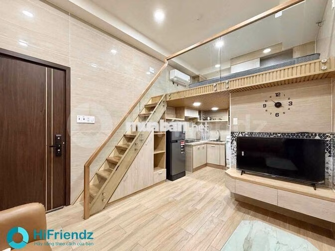 DUPLEX BAN CÔNG NỘI THẤT CAO CẤP SÁT BÊN CẦU PHẠM VĂN CHÍ