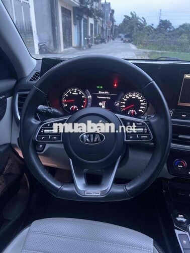 Kia Seltos 1.4 Premium 2021 Đen 90000 km