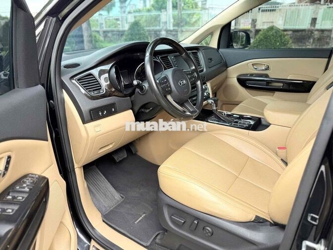Kia Sedona 2019 Đen mẫu mới