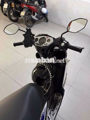 Yamaha Nouvo 4 LX Trắng đen