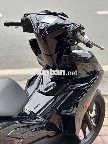 Honda Airblade 125 4val 2024 Đen bóng 19.000km