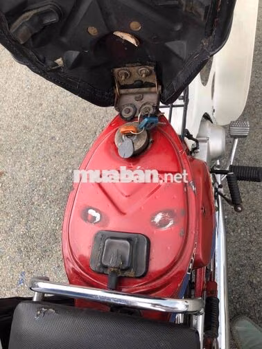 Honda DH 88 Đỏ Trắng . bs TPHCM