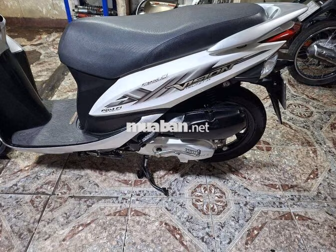 Honda Vision FI 2012 Trắng bạc đen