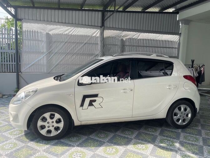 Hyundai i20 ATH 1.4L Trắng 5 chỗ Bstp