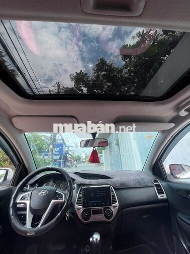 Hyundai i20 ATH 1.4L Trắng 5 chỗ Bstp