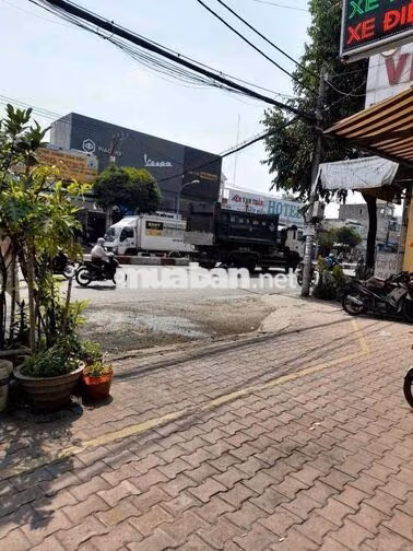 Cho thuê nguyên căn mặt tiền Tô Ký