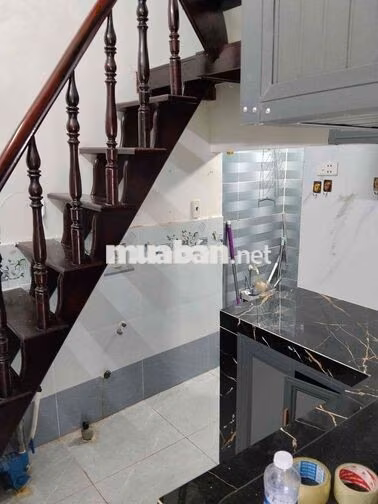 Trệt 2 lầu 4*8; 2pn góc 2 mặt tiền tiện kinh doanh