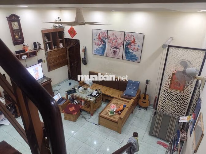 Cần bán gấp, nhà trong ngõ tâng 2 cách mặt phố 20m