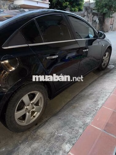 Chevrolet Cruze LS Số sàn Đen Xe đã qua sử dụng