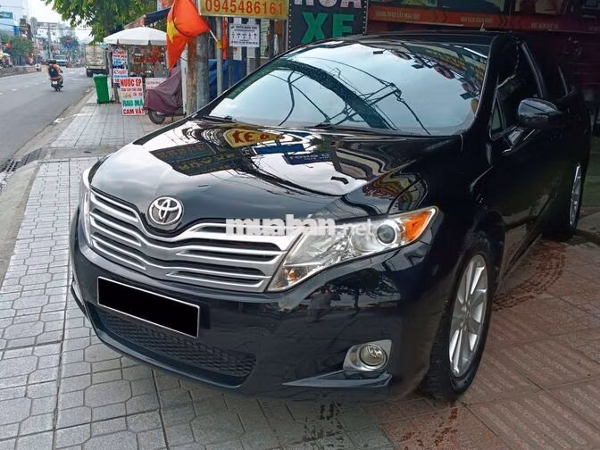 Toyota Venza 2.7AT 2009 màu đen nhập Mỹ