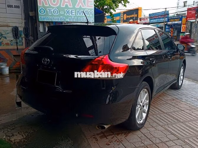 Toyota Venza 2.7AT 2009 màu đen nhập Mỹ