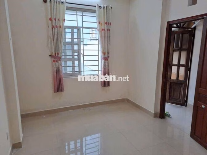 CHO THUÊ PHÒNG TRỌ 1,6TR/THANG