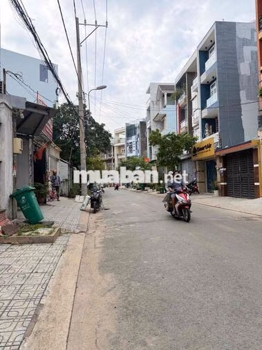 sang quán cà phê góc 2 mặt tiền Tây Thạnh