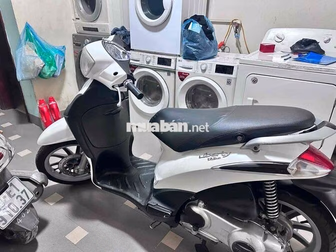 Piaggio Liberty 125cc Trắng Nhập khẩu