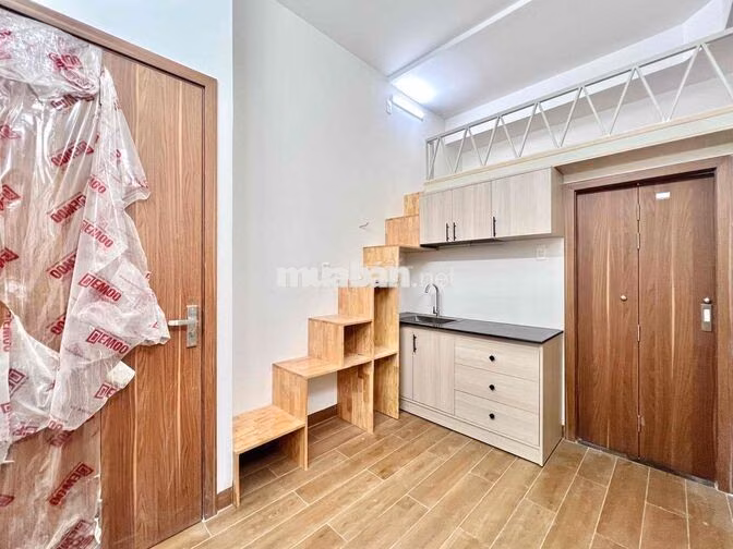 KHAI TRƯƠNG PHÒNG DUPLEX MỚI 100% NGAY CÔNG VIÊN LÀNG HOA,CÓ THANG MÁY