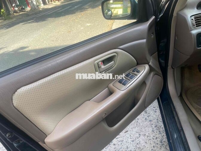 Toyota Camry 2000 Xanh