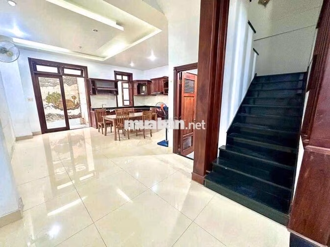 NHÀ BIỆT THỰ 1 TRỆT 2 LẦU – SÂN ĐỂ ĐƯỢC 2 Ô TÔ , 4PN ,4WC  2 MẶT TIỀN 