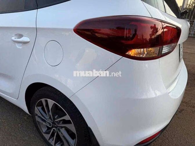 KIA RONDO 2018 MT MÁY XĂNG BAO CHẤT