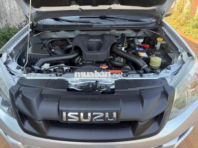 ISUZU DMAX 2016 MT 4X2 XE CÒN QUÁ ĐỆP