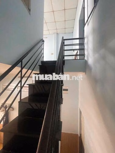 Cho thuê nhà hẻm Nguyễn Duy Cung Phường 12 Quận Gò Vấp
