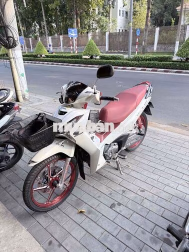 Honda Future 125i 2022 Trắng, Đỏ