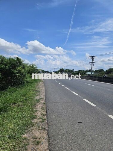 CHÍNH CHỦ BÁN ĐẤT TRẠM SẠC MẶT TIỀN QL1A–DT: 3036m2🔥Giá tốt 3,9 tỷ