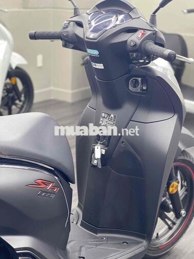 SH300i ABS 2020 Ý Bản T Đen nhám 9.000km