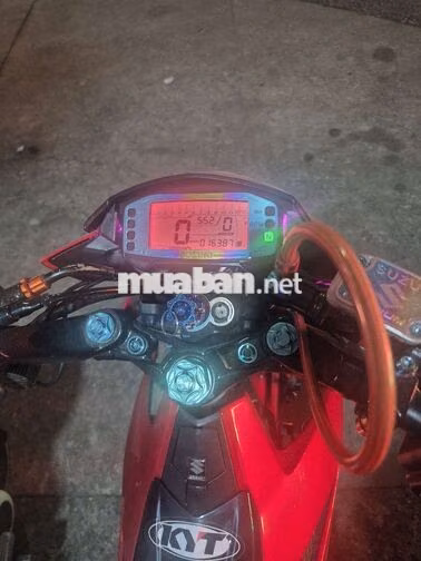 Suzuki Raider F150 Nhập khẩu 16387 km Đỏ