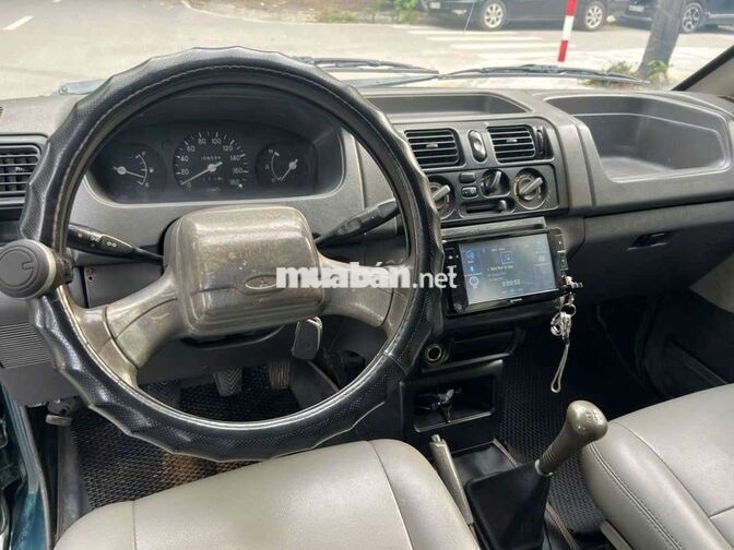 Jolie 7 chỗ nhà bán xe cực đẹp ạ