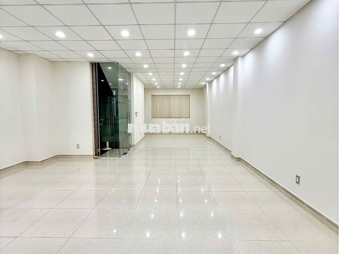 Cho Thuê Văn Phòng 204m² – 2 Tầng – Chỉ 21 Triệu | Vạn Phúc City