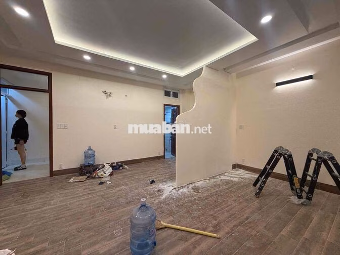 1PHÒNG NGỦ TÁCH BẾP FULL NỘI THẤT RỘNG 45M2 FULL NỘI THẤT NGAY TSN