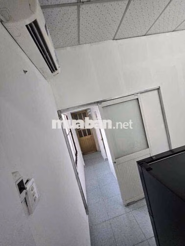 Phòng ban công, cửa sổ, bếp ngoài phòng full nội thất