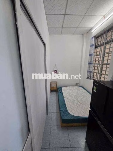 Phòng ban công, cửa sổ, bếp ngoài phòng full nội thất