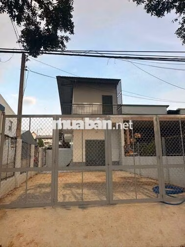 Cho thuê căn trọ 1 trệt 1 lầu 43m2  mới 100% Hiệp Thành 1 , Bình Dương