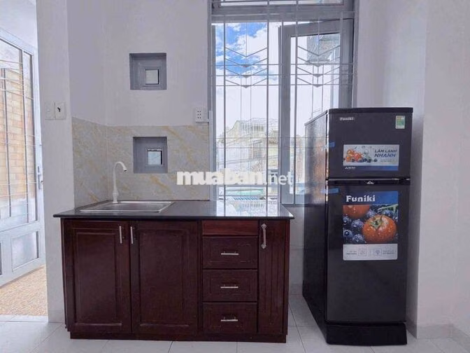 🔥PHÒNG STUDIO BAN CÔNG TO CỰC THOÁNG RỘNG RÃI NGAY SÁT SÂN BAY TSN 🔥