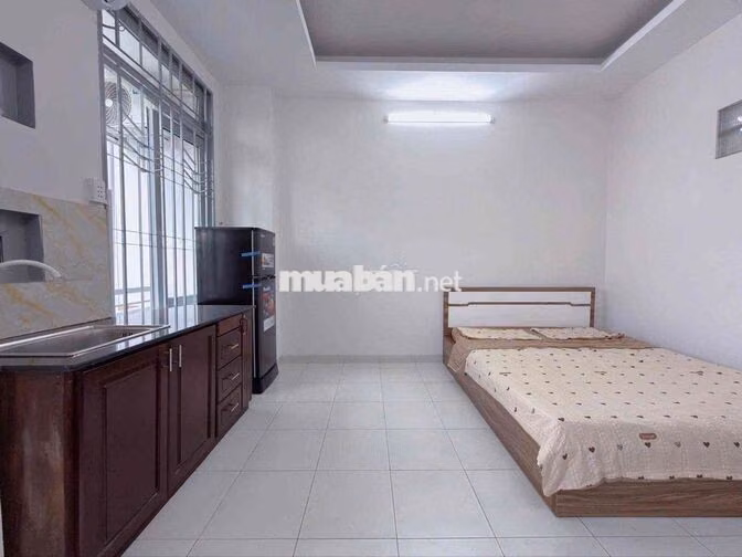 🔥PHÒNG STUDIO BAN CÔNG TO CỰC THOÁNG RỘNG RÃI NGAY SÁT SÂN BAY TSN 🔥