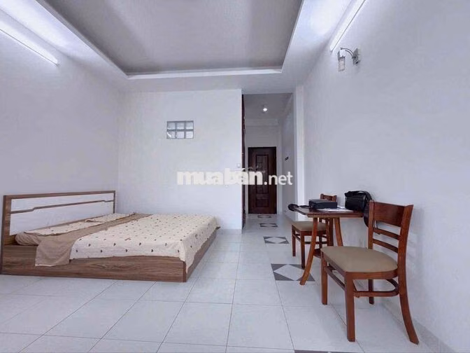 🔥PHÒNG STUDIO BAN CÔNG TO CỰC THOÁNG RỘNG RÃI NGAY SÁT SÂN BAY TSN 🔥