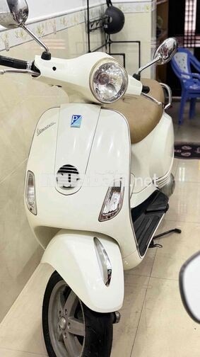 Piaggio Vespa Lx 125 IE phun xăng xe chính chủ