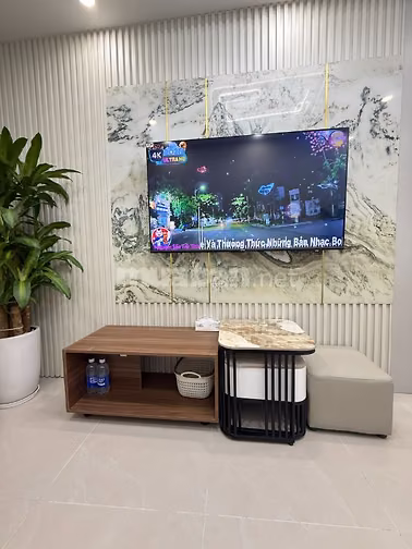  Chỉ 4 tỷ Nhà CC Full Nội Thất Phố Minh Khai - Time City Sổ Đỏ Đầy Đủ