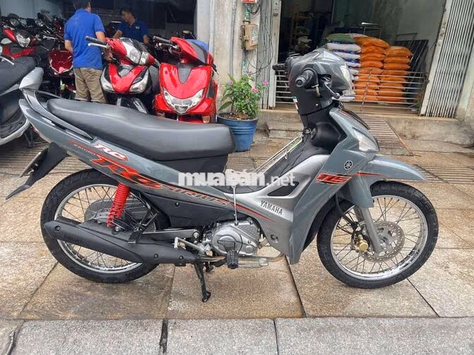 Yamaha Sirius RC FI 2024 Xám