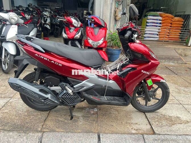 Honda Air Blade 125 2025 Đỏ Mới 99%